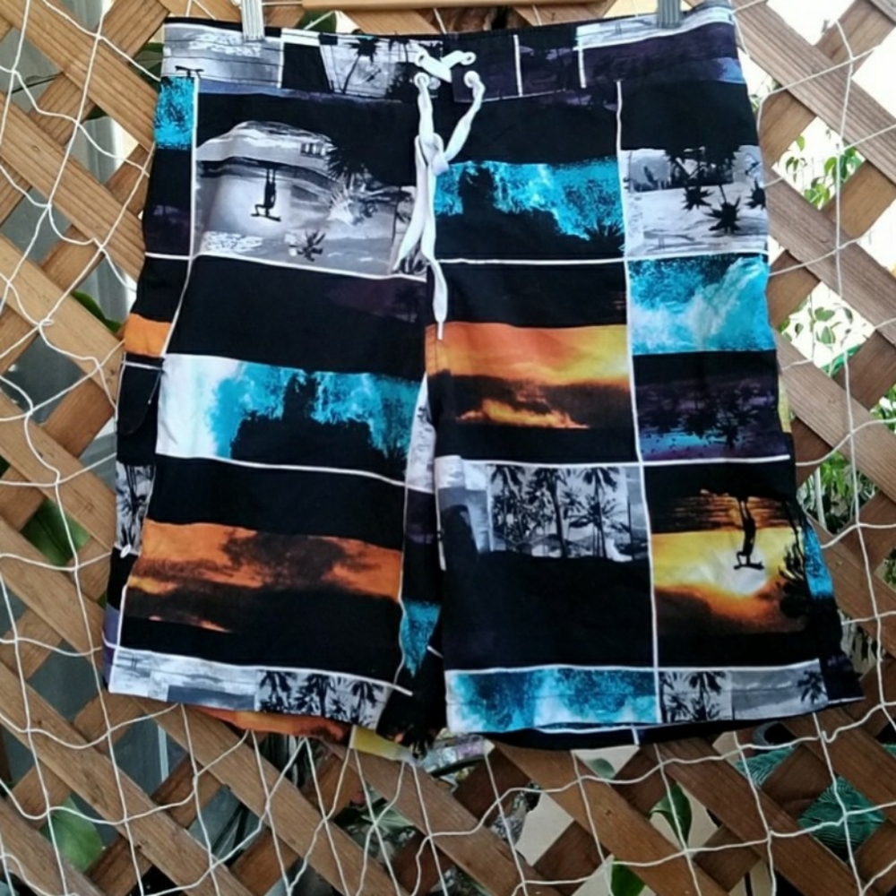MARINA WEST BATHING TRUNKS